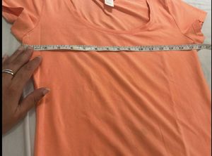 H &amp; M Peach Flutter Sleeve Tee