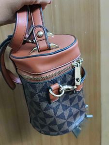 Stylish Cylinder Crossbody Bag