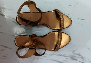 Sandles Size 7 For Women Copper Colour