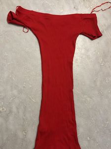 Red Off-Shoulder Ribbed Bodycon Dress