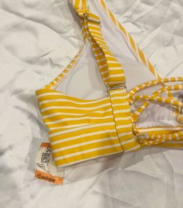 Yellow Pretty Bralette For Women