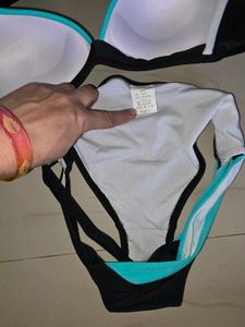 Two-Piece Bikini Set - Black &amp; Teal