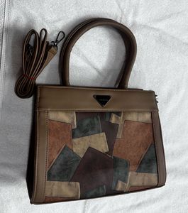 Birthday Giveaway🎈- Brandnew Avello Handbag