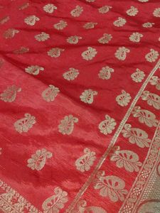 Red And Parrot Green Fancy Pattu Saree