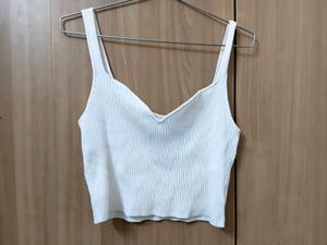 H&amp;M White Ribbed Top - Size