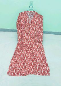 Chic Red & White Printed kurti