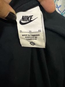 Nike Black T-Shirt