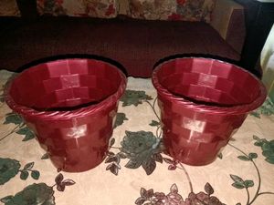 New  Pair of Plastic Flower Pots( 8 inch)No Coins
