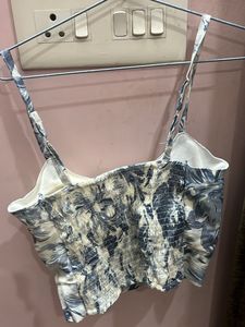 Body fitted padded Top