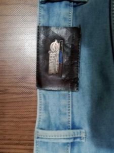 Diwali mahadhamaka  Denim jeans sell. sell