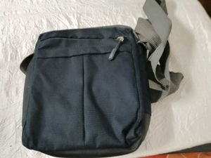 Bundle of Stylish sling men's bags 4