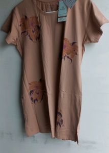 Women's T-shirt 💫