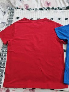 Two T shirt Red and Blue