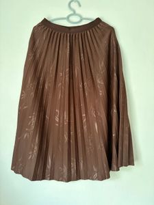 Elegant Brown Pleated Midi Skirt