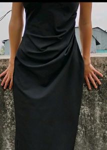 Newme Elegant Two-Tone Midi Dress