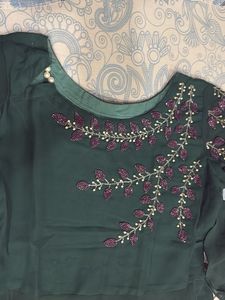 Elegant Emerald Green Embellished kurta wd Plazzo