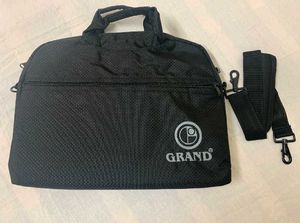 🆕 Black Laptop Bag