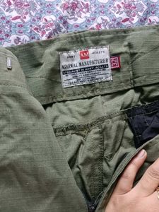 Green korean capri pant