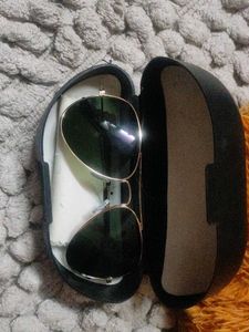 Sun Glasses....🕶️👓