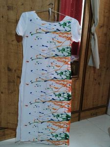 Unique Patterned White Kurti