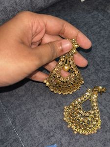 Exquisite Kundan &amp; Pearl Dangler Earrings
