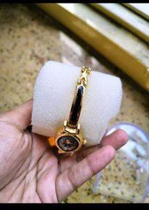 NEW Elegant Women's Watch