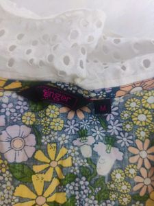 FLORAL CROP TOP