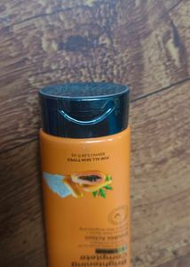 Spring H2O's face wash for brightness