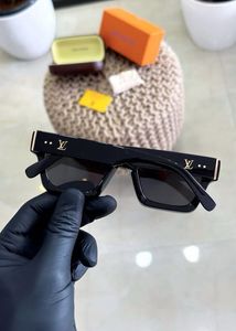 LOUIS VUITTON SUNGLASSES