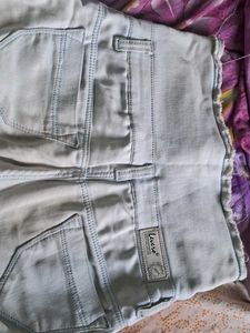 High Waisted Light Wash Jeans