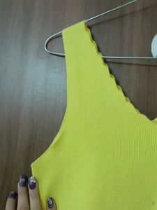 Lime Green V-Neck Sleeveless Top