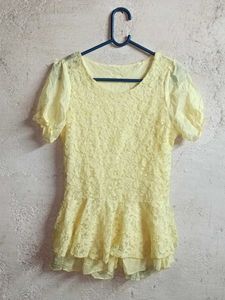 Chic Lace Peplum Top Layered Yellow