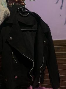 black cropped jacket