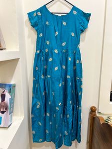 Ethnic Gown with Leaf Motif