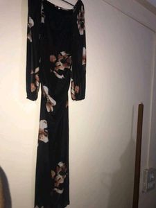 Flowy Floral Print Maxi Dress