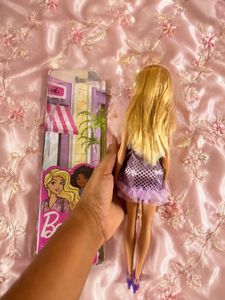 last price/Barbie Fashion Doll