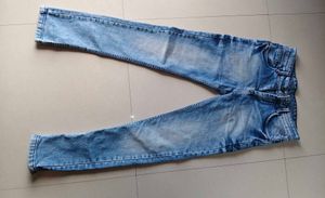 Men's Light Wash Denim Jeans