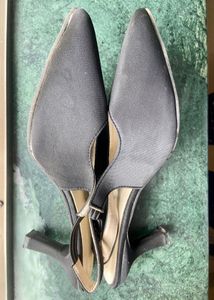 Elegant Black Slingback Heels