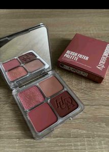 Huda Beauty Blush Filter Palette