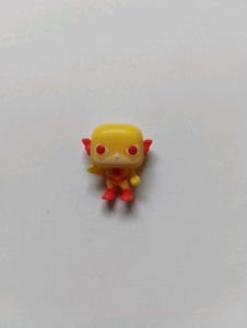 Kinder Joy DC Comics The Flash Funko Pop Figure