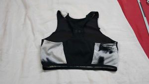 Under Armour Graphic High-Neck Sports Bra
