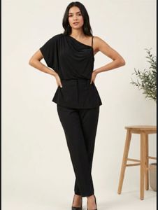 Elegant Black One-Shoulder Top