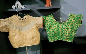 Pack 2 Fancy Redamade Blouses