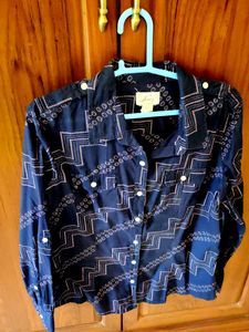 Gorgeous Levi's Brand L Size Nevi Blue Shirt