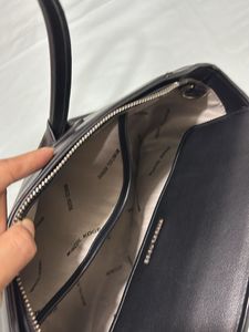 Chic Black Handbag