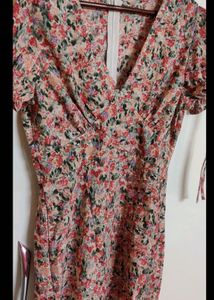 Floral Print V-Neck Mini Dress