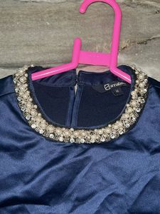 blue top