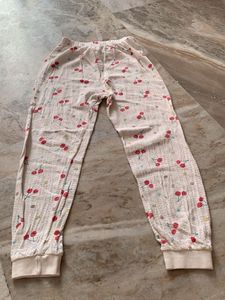 2 pyjamas