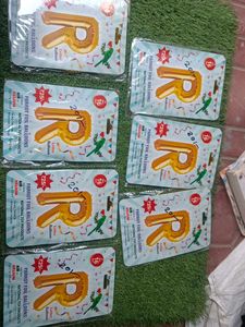 Letter 'R' Foil Balloons 7pc