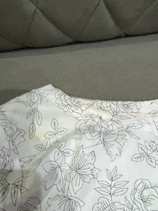 White Floral Print Kurti
